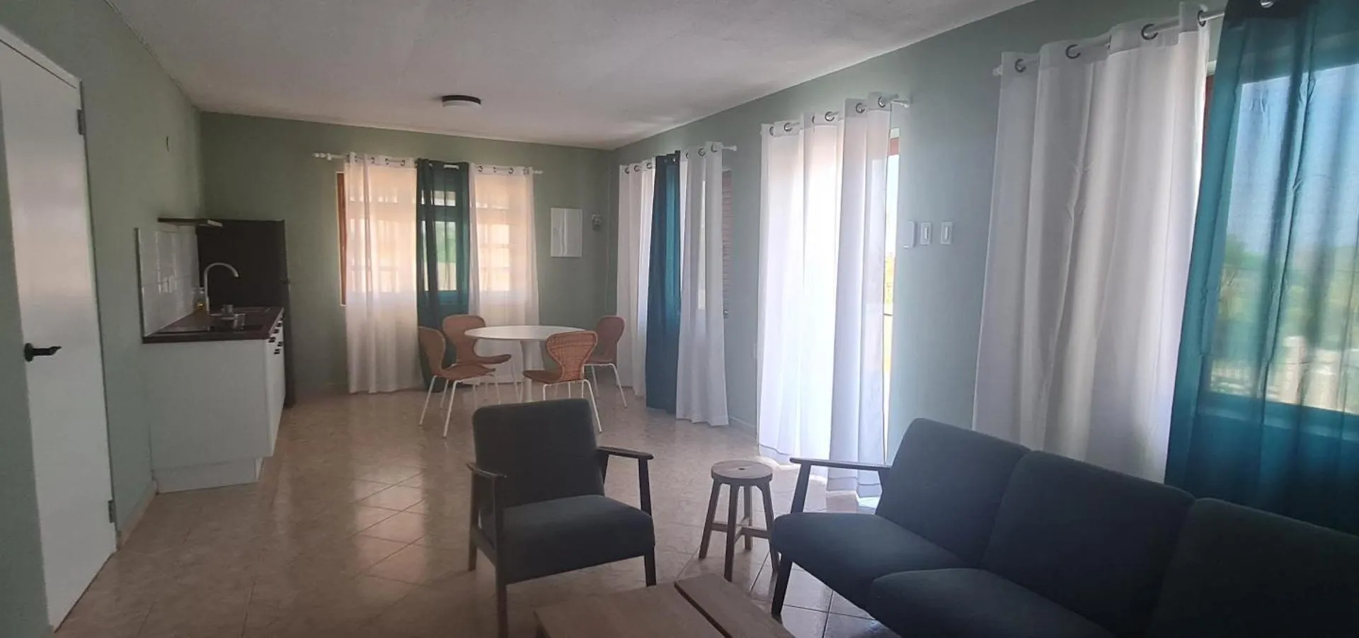 Casa Di Magna Apartments يلمستاد 0*,